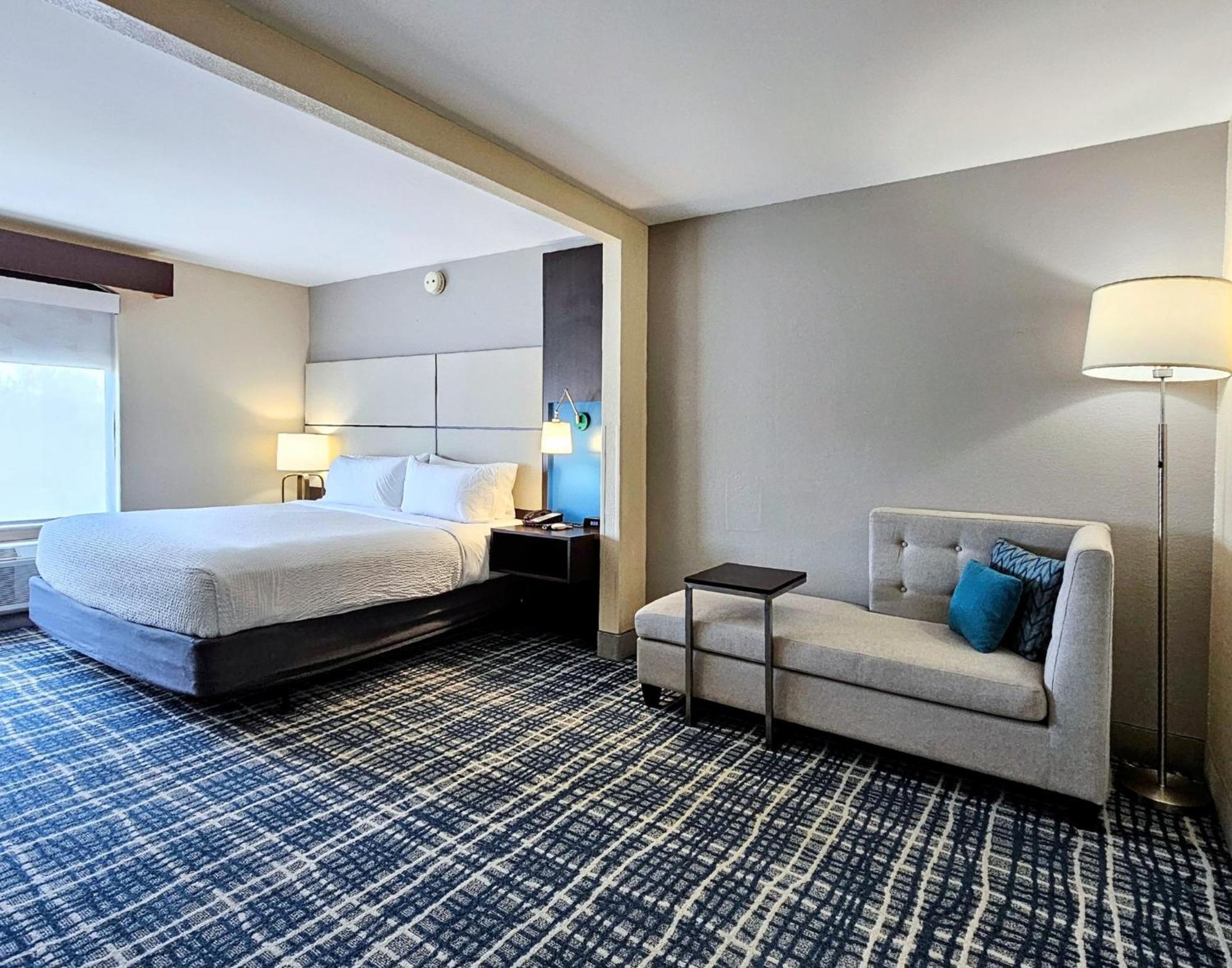 Holiday Inn - Belcamp - Aberdeen Area By Ihg Dış mekan fotoğraf