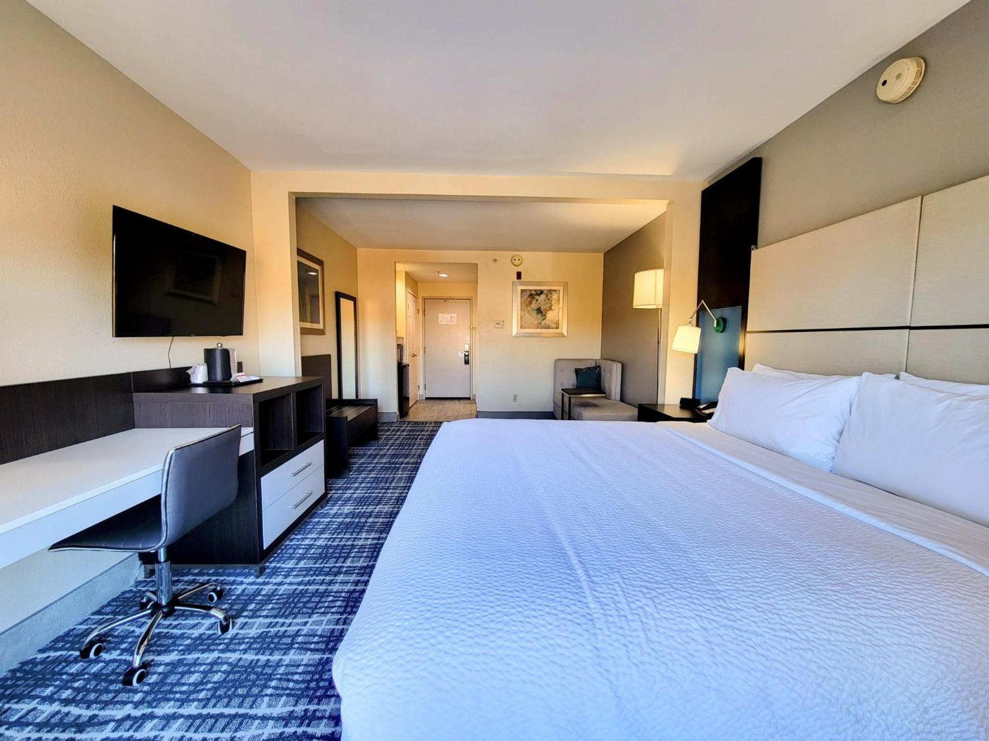 Holiday Inn - Belcamp - Aberdeen Area By Ihg Dış mekan fotoğraf